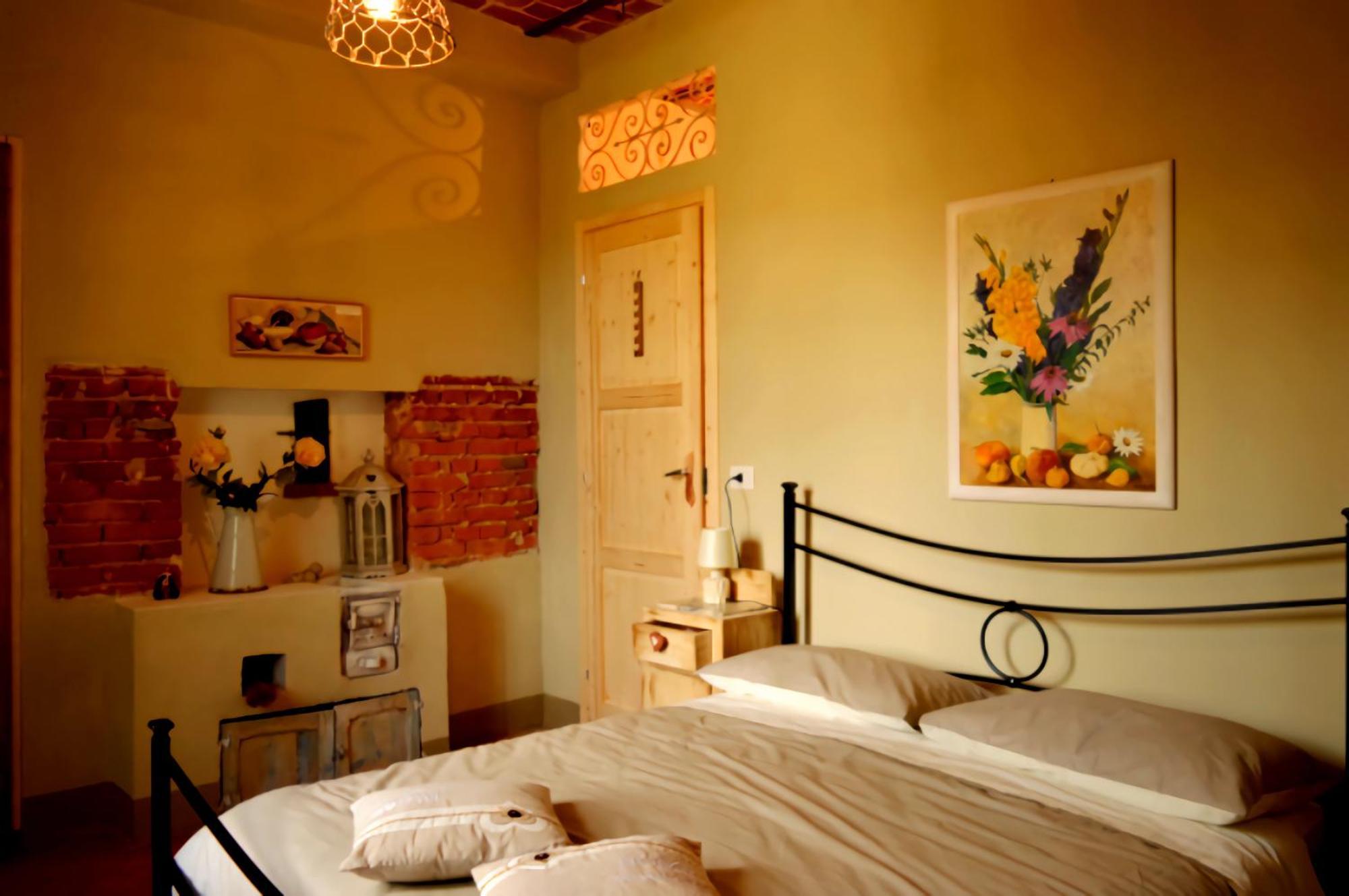 Bed & Tours Dimora Di Campagna Bed & Breakfast Castelnuovo Belbo Eksteriør bilde